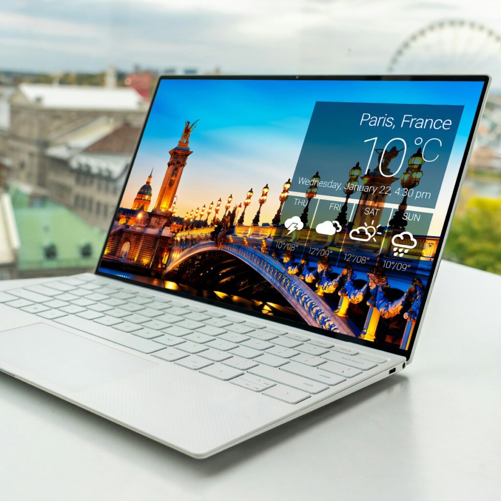 Ultrabook 14" — 16 Go / 1 To